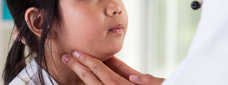 Dr. Yeung Ho Hong(楊浩康) explains Mumps Symptoms